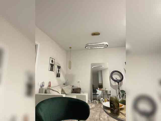 OlivkaVif webcam