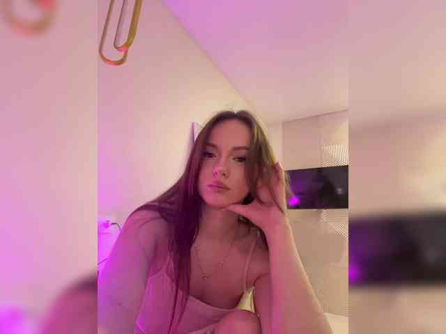 OlivkaVif Live Webcam on BongaCams