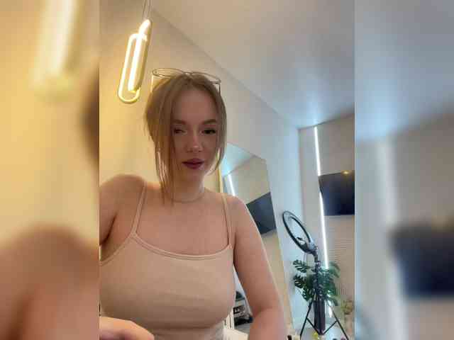 OlivkaVif Sex Cam Show
