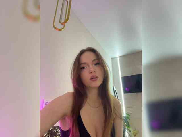OlivkaVif Sex Cam Show