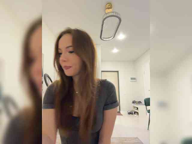 OlivkaVif Live Webcam on BongaCams