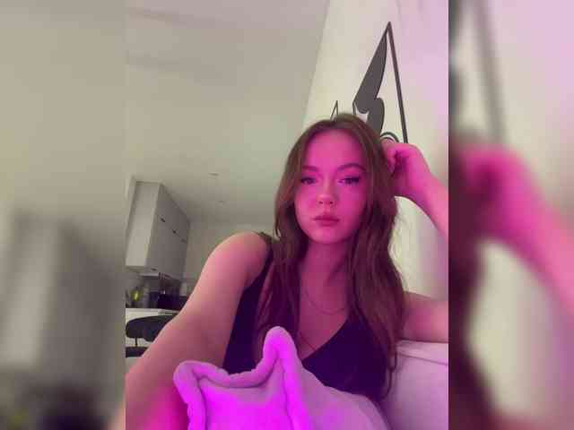 OlivkaVif Sex Cam Show