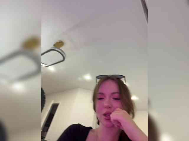 OlivkaVif webcam