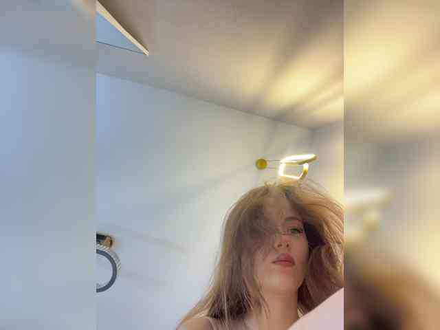 OlivkaVif Sex Cam Show