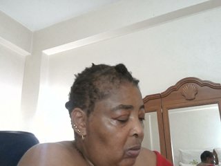 pussylips53
