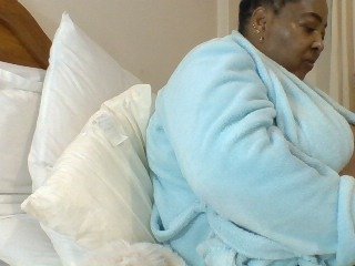 pussylips53's Live Webcam