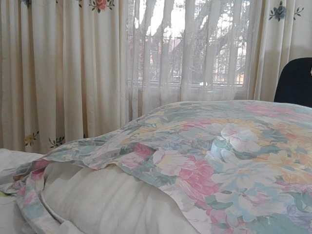 pussylips53 live cam preview