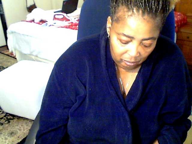 pussylips53's BongaCams show and profile