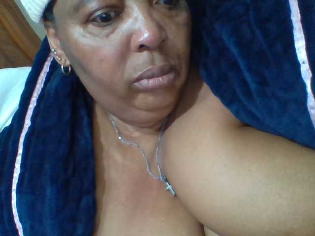 pussylips53