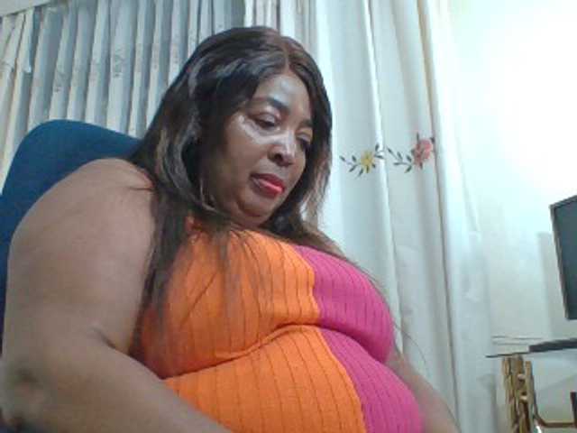 pussylips53
