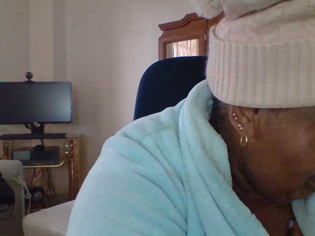 pussylips53 live cam on BongaCams