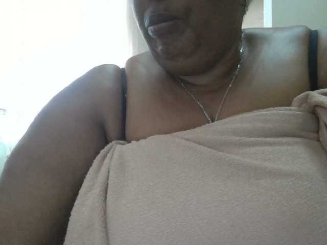 pussylips53