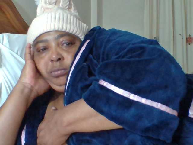 pussylips53 live cam on BongaCams