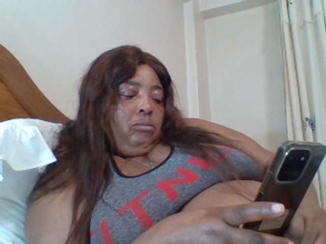 pussylips53 live cam on BongaCams