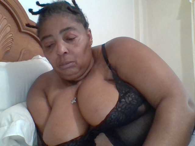 pussylips53
