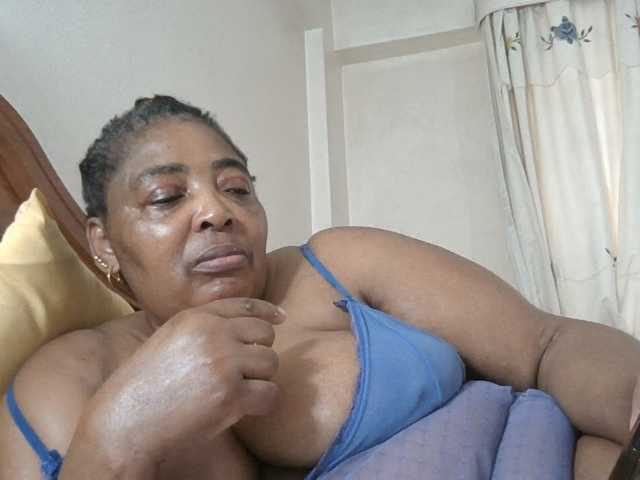 pussylips53