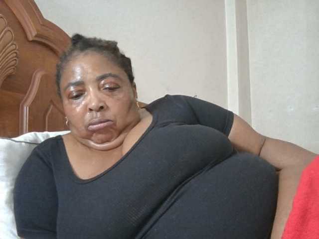 pussylips53