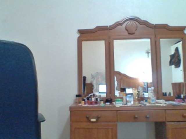 pussylips53 live cam on BongaCams