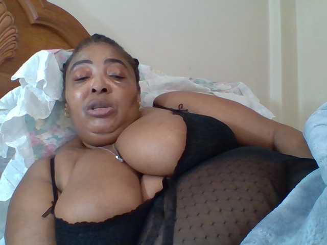 pussylips53