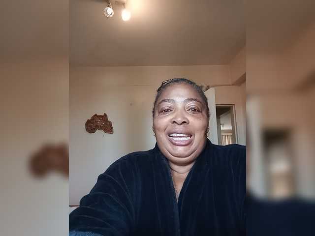 pussylips53 live cam on BongaCams