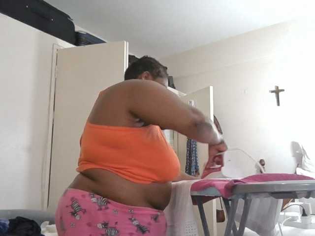 pussylips53