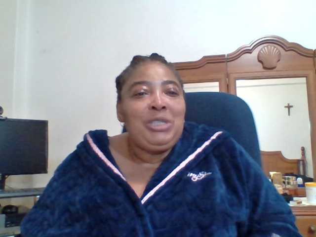 pussylips53 live cam on BongaCams
