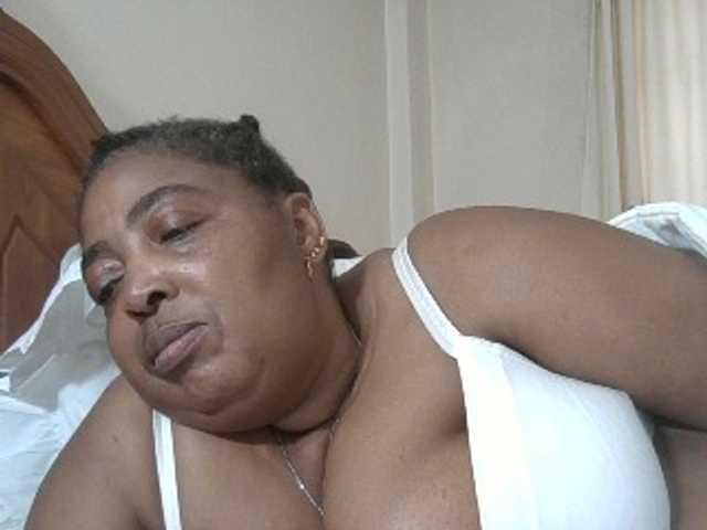 pussylips53