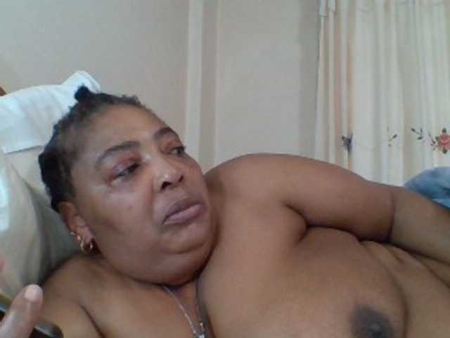 pussylips53