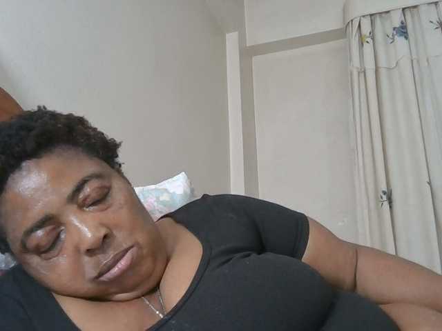 pussylips53