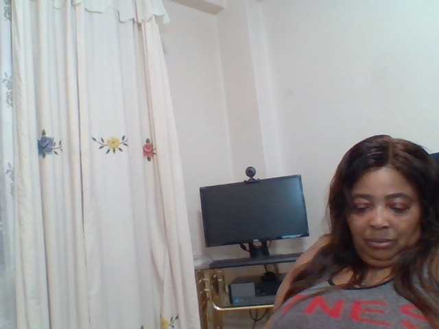 pussylips53 live cam on BongaCams