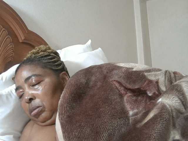 pussylips53