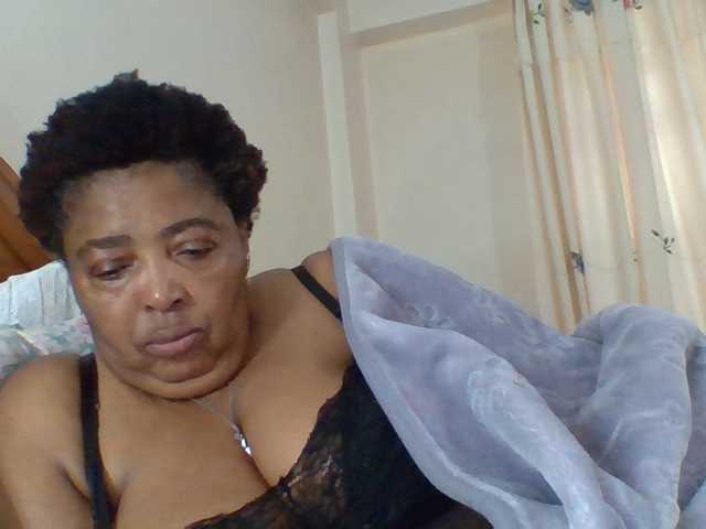 pussylips53