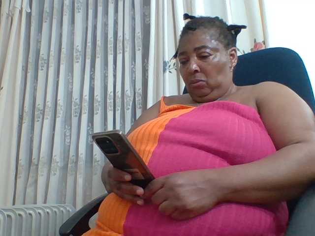 pussylips53