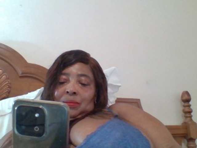 pussylips53