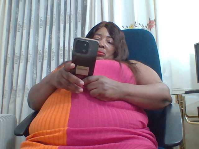pussylips53