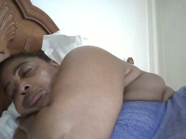 pussylips53 live cam preview