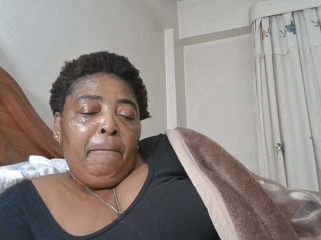 pussylips53
