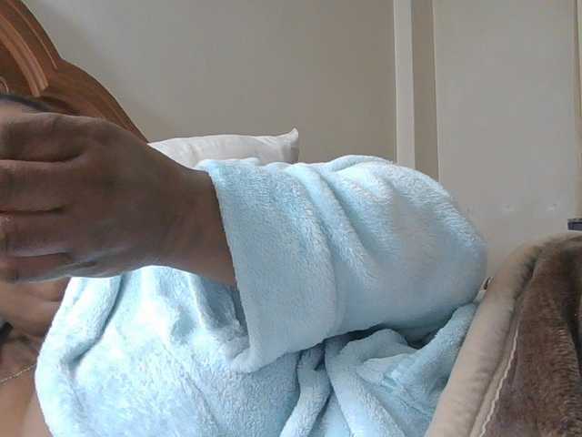 pussylips53 live cam on BongaCams