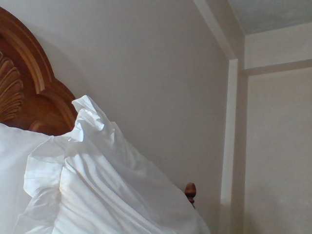 pussylips53 live webcam show