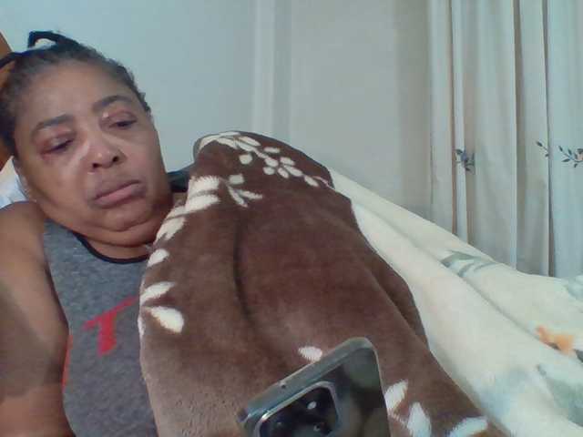 pussylips53 live cam on BongaCams