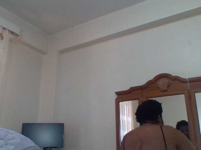 pussylips53 live cam on BongaCams