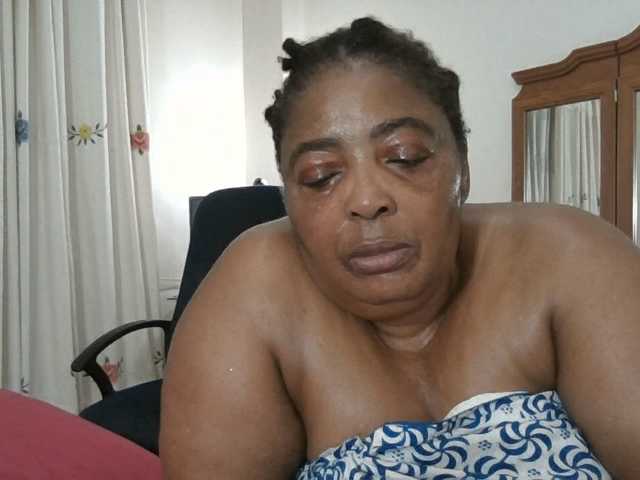 pussylips53