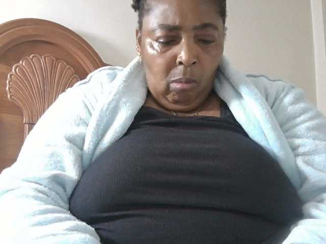 pussylips53 live cam preview