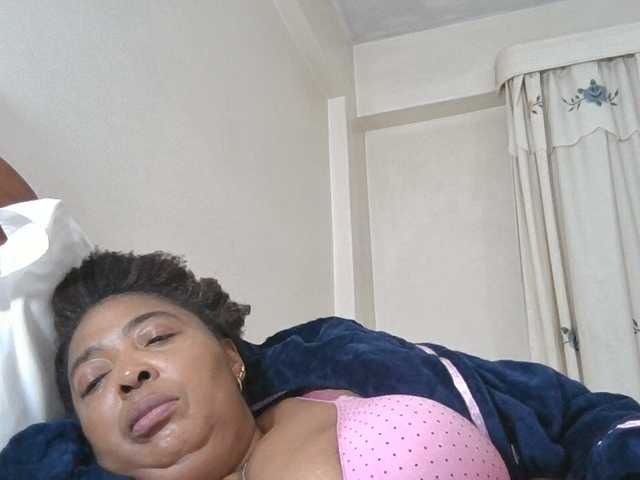 pussylips53