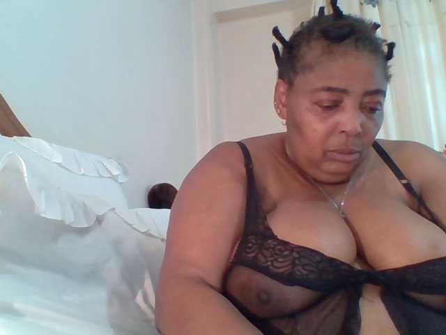 pussylips53