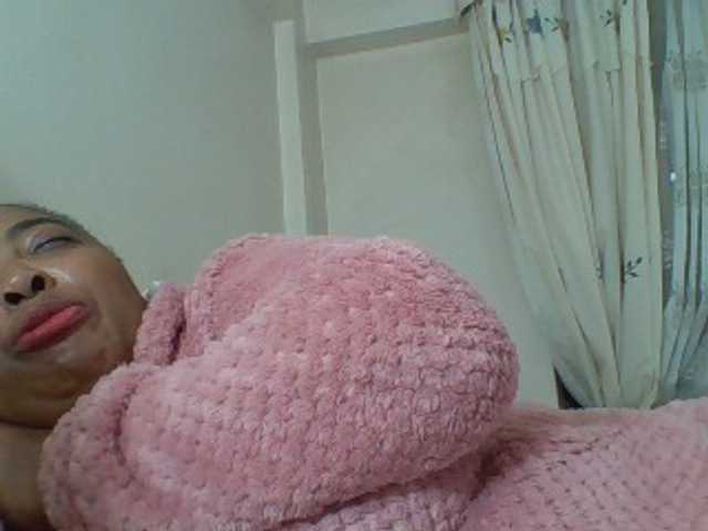 pussylips53