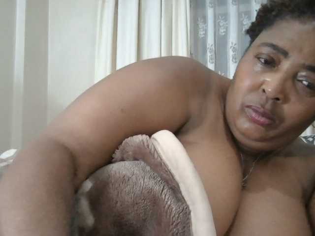 pussylips53