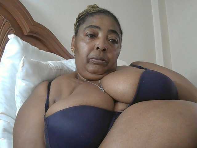 pussylips53