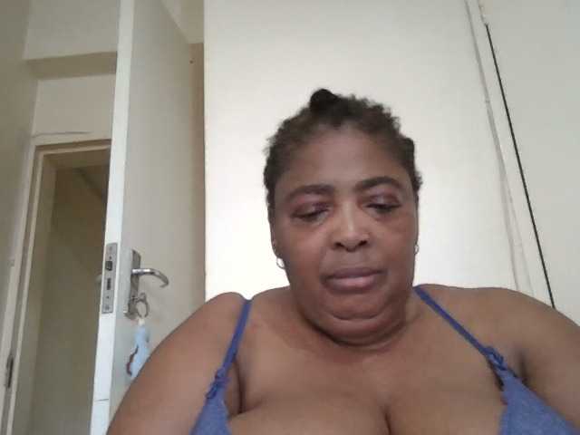 pussylips53