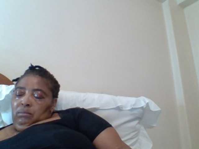 pussylips53 live cam on BongaCams